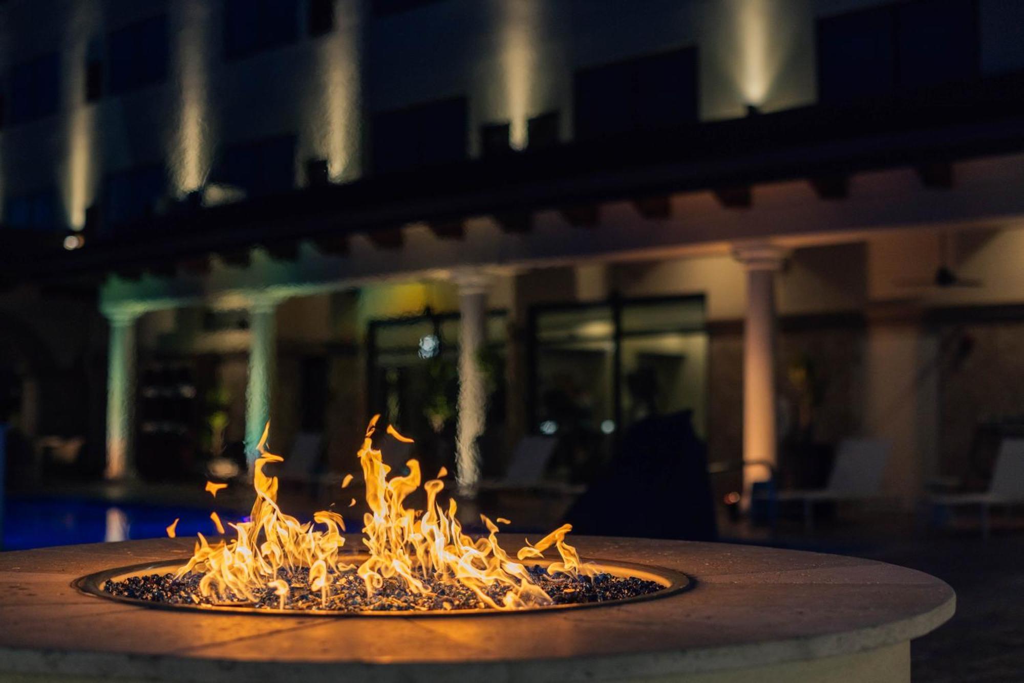 Hotel Indigo Spring - Woodlands Area By Ihg Экстерьер фото